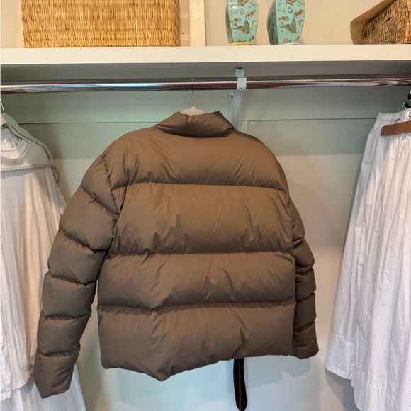 Oversized Women's Brown Puffer Jacket - Picture 3 of 8